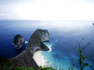 view Kelingking Beach Nusa Penida