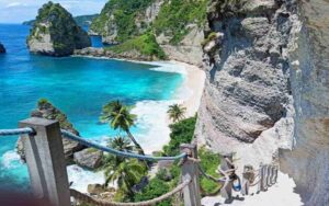 Diamond Beach Nusa Penida