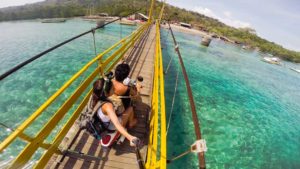 Jembatan Kuning Nusa Lembongan