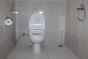 BATROOM ABIAN HOUSE VILLA2
