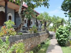 garden Manta Cottages With Sea View