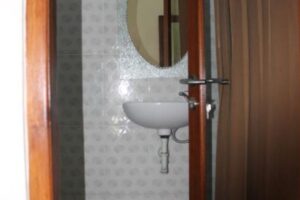 WASTAFEL ROOM ABIAN HOUSE VILLA2