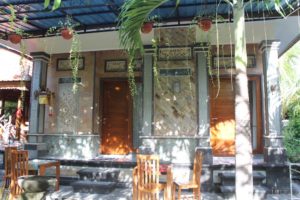 Green Palm Homestay@daytripnusapenida.com