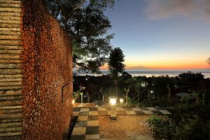 Kabeh Jati Garden Villa & Restaurant@daytripnusapenida.com